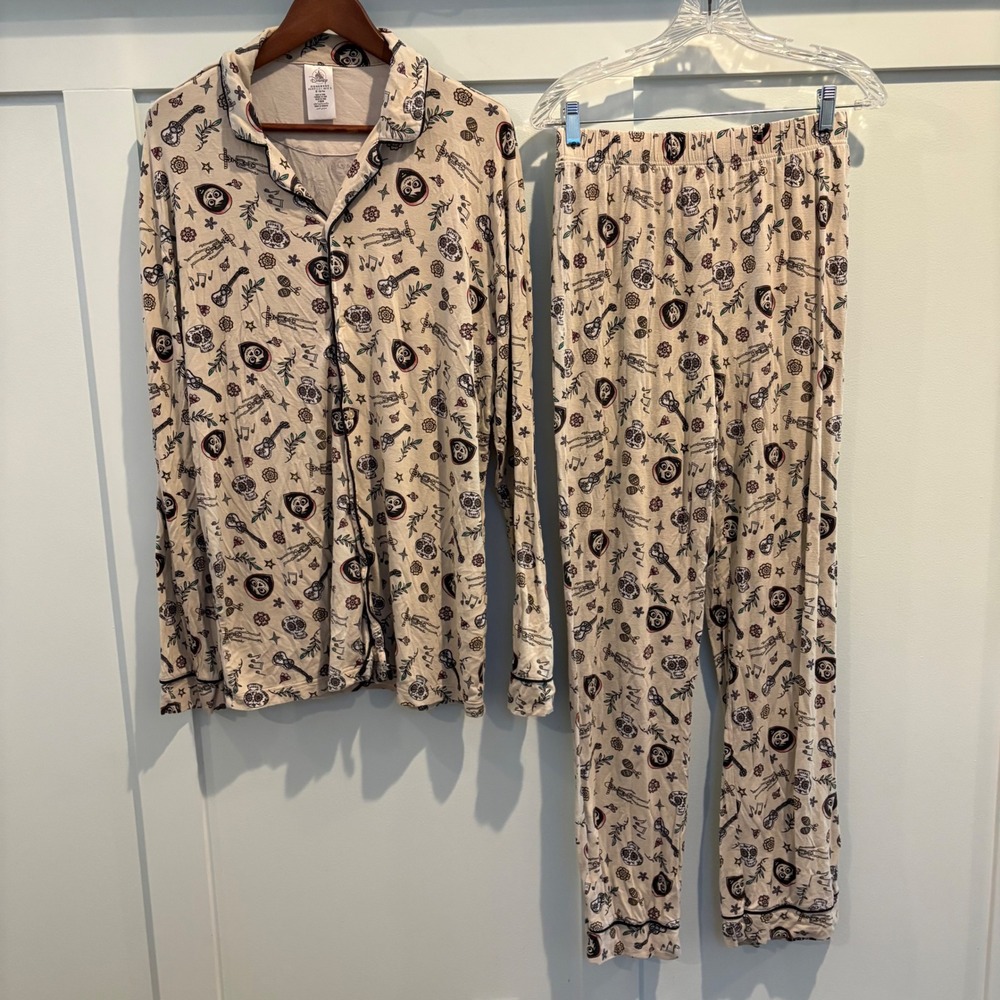 Pixar X Disney Coco Pajama Set Medium Top Small Pants Cream Miguel Sugar Skull